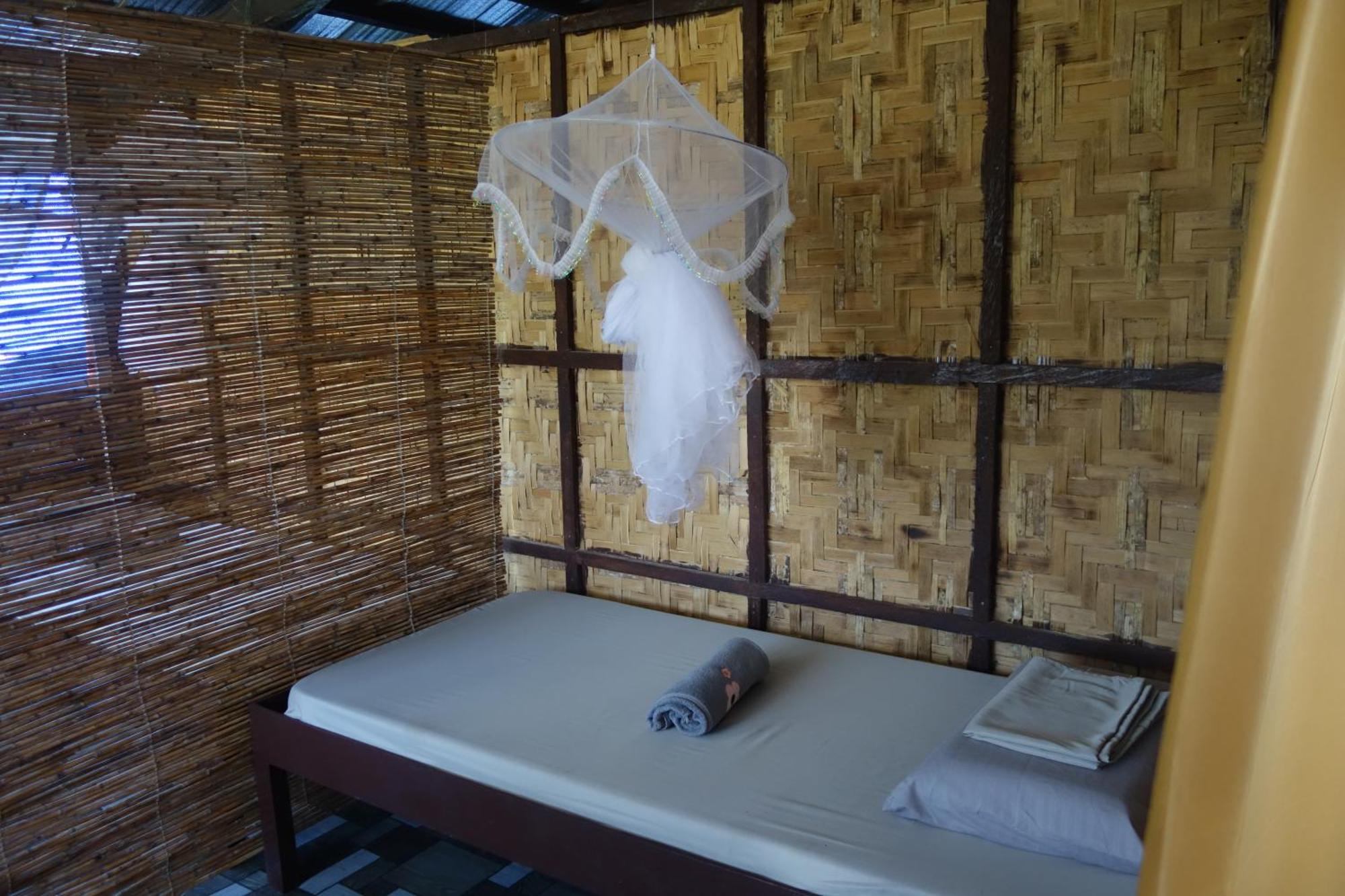 Mi Casa Suites Siargao Хенерал Луна Екстериор снимка